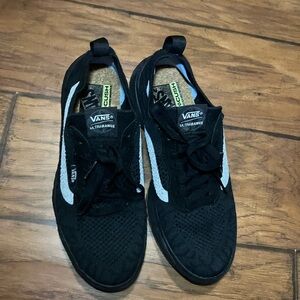Vans Ultra Range VR3 Sneakers